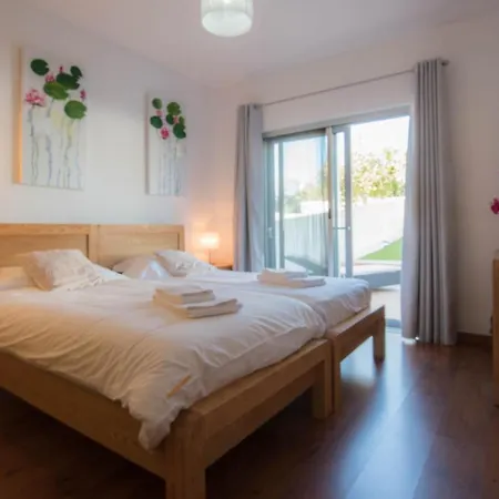 Casa Figueira By Portucasa